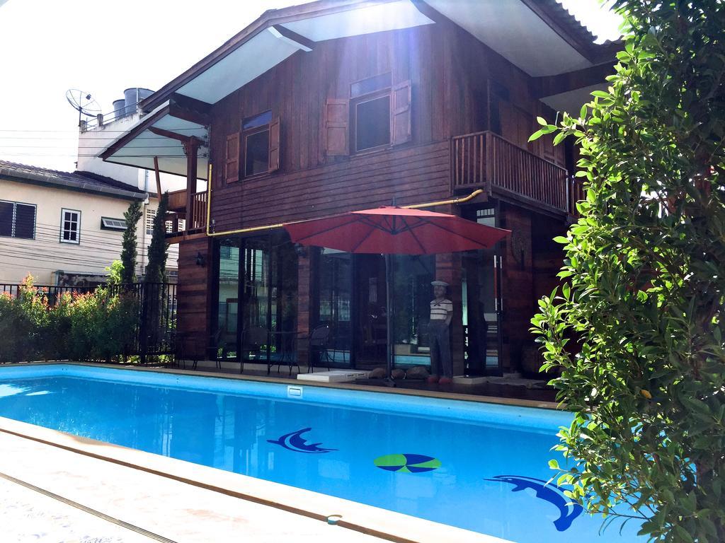 Capital O 1051 Pagoda House Chiang Mai Eksteriør billede